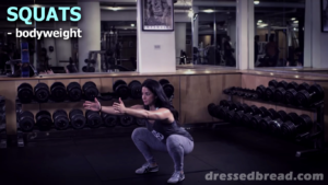 приседания с собственным весом на английском: bodyweight squats